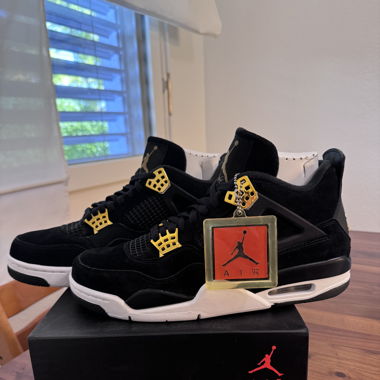 Jordan 4 Retro Royalty