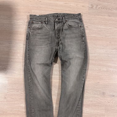 levis