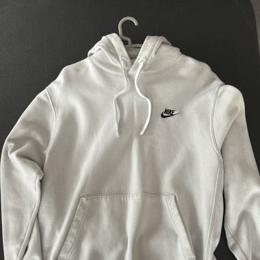 Pull Nike