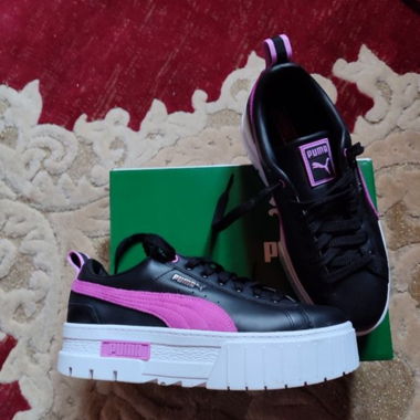 Puma Mayzee Sneakers