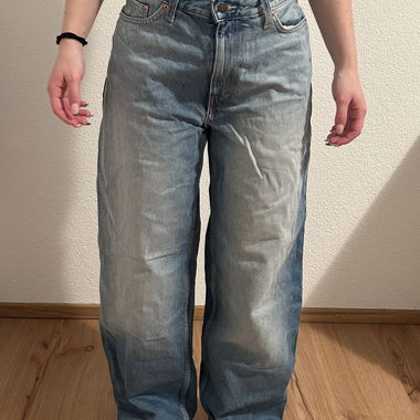 Weekday Jeans Rail