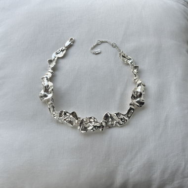 Collier Pilgrim argenté à structure organique