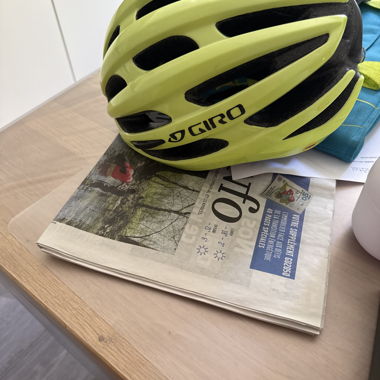 Giro Fahrradhelm gelb