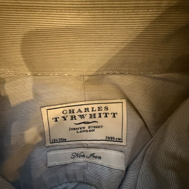 Charles Tyrwhitt blue non-iron shirt 39/89