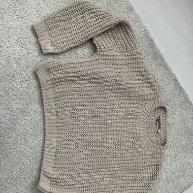 Pull en maille rose pâle
