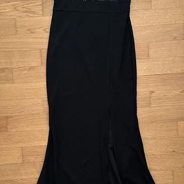 Schwarzes Abendkleid