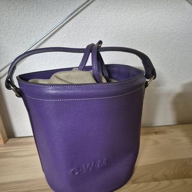 Handtasche in violett