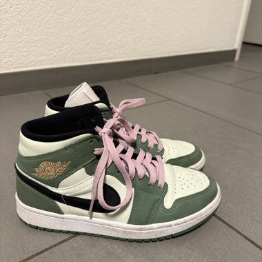 Jordan 1