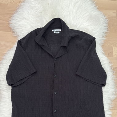 black zara summer shirt