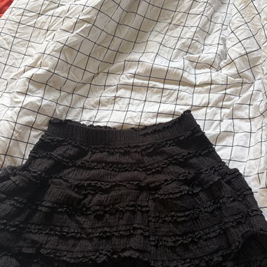 Set di 2 Gonne nere e crema-bianco