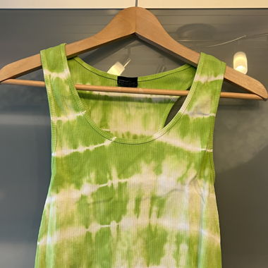 Grünes Batik Tanktop