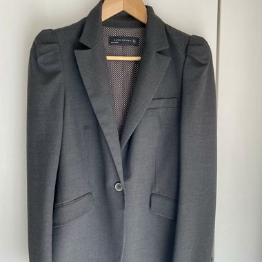 Zara Woman Anthrazitgrauer Blazer