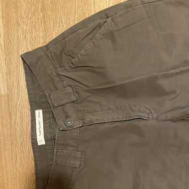 Grüne Cargo Hose, Straight leg