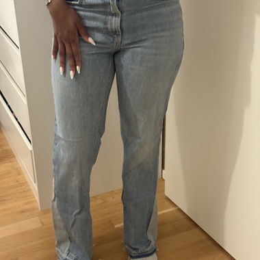 Pantalon évasé bleu clair (section hommes)