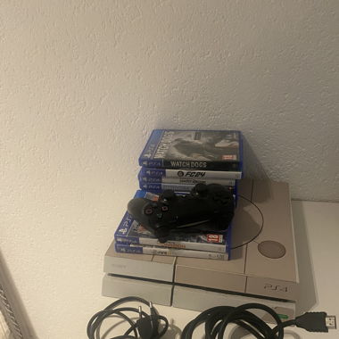 Ps4 und 10 spiele dazu