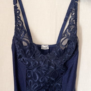 Body aus Spitze Mitternachtsblau