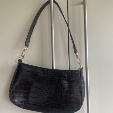 Schwarze Tasche