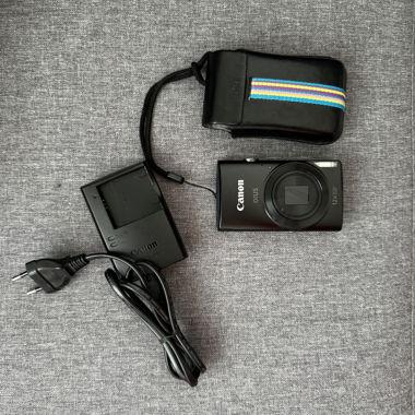 Fotocamera compatta Canon IXUS