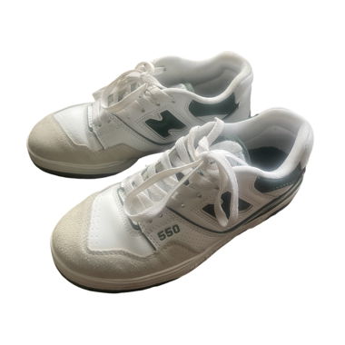 New Balance 550 mit grünen designs 