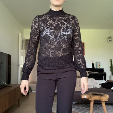 Haut en dentelle