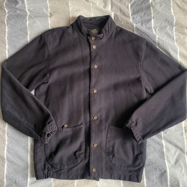 Veste de la marque: Magenta (skateboard)