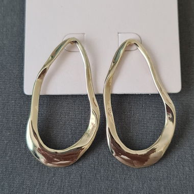 Boucles d'oreilles goutte dorées
