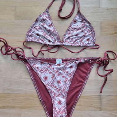 Set bikini ASOS rosso/bianco