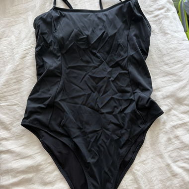Costume da bagno nero