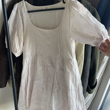 Super cute detail dress 