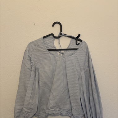 blaue Sommerbluse