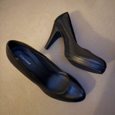 Black High-Heel Heels