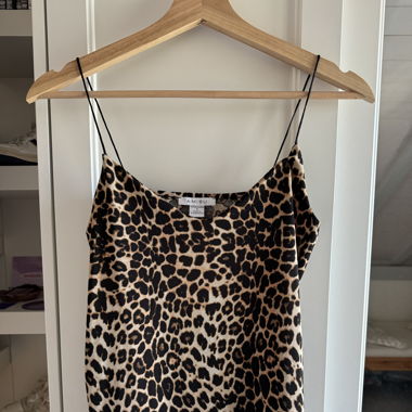 Leoprint top