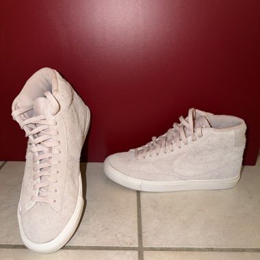Nike Blazer Mid