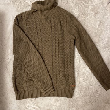 Pullover