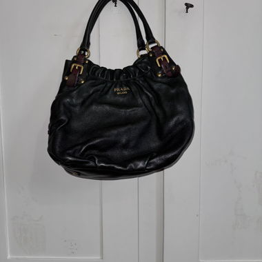 Prada Lederbeutel Tasche