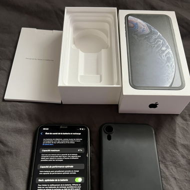 iPhone XR