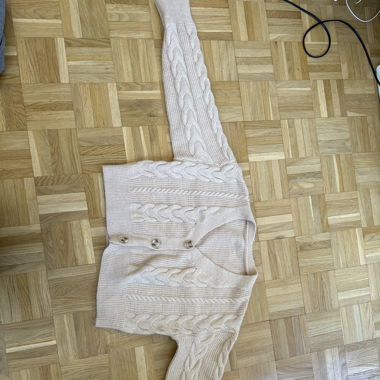 Cardigan 