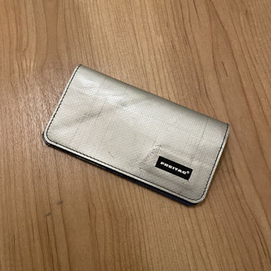 Freitag F371 Handytasche
