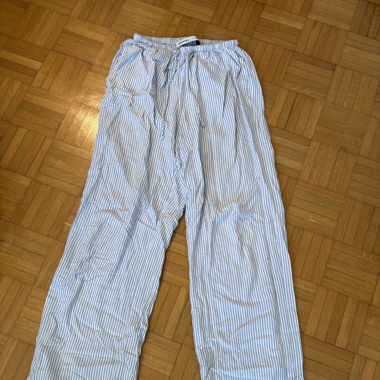 Pantalon de pyjama ample à rayures Bershka