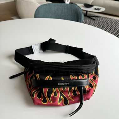 Palm Angels Flame logo-print Belt Bag (neu)