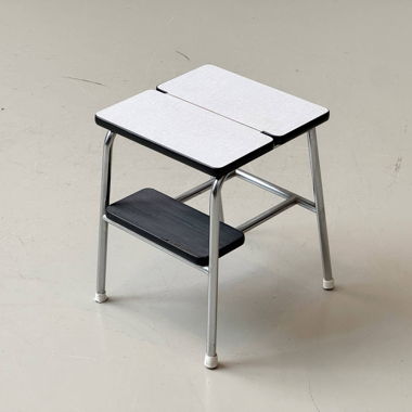 Chrom Hocker mit Trittstufe