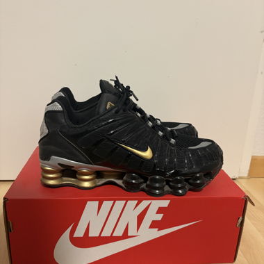 Sneaker Nike Shox