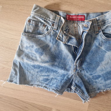Short en jean Levi's