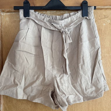 Short in tessuto, elegante