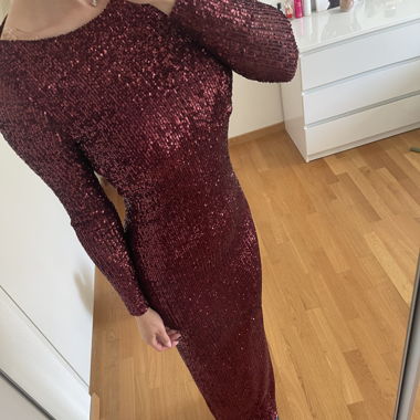Paillettenkleid