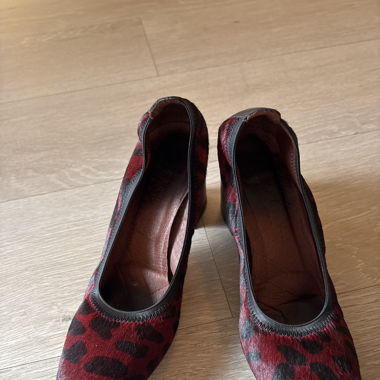 Chaussures à talons fausse fourrure 