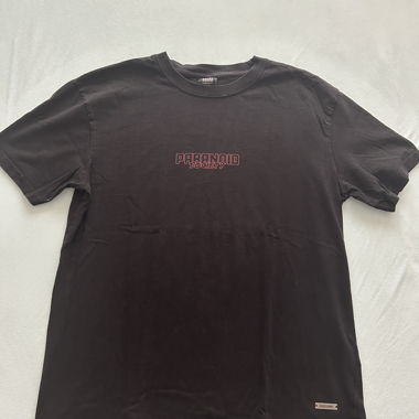 Schwarzes T-Shirt Paranoid Society