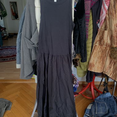 Robe noire COS