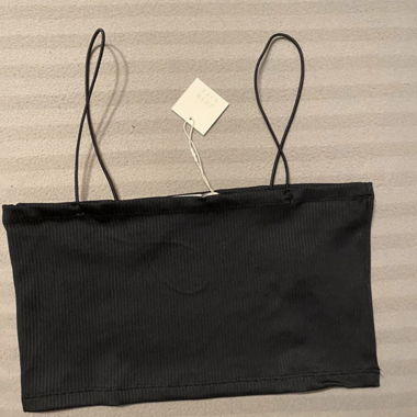 Pull&Bear schwarzes Crop Top L