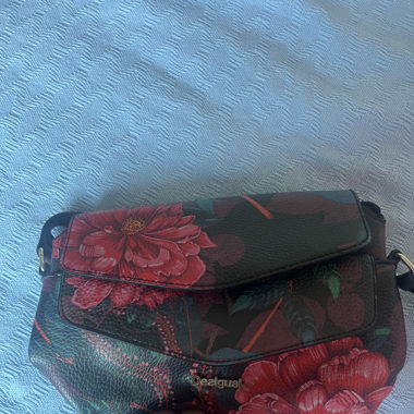 desigual 